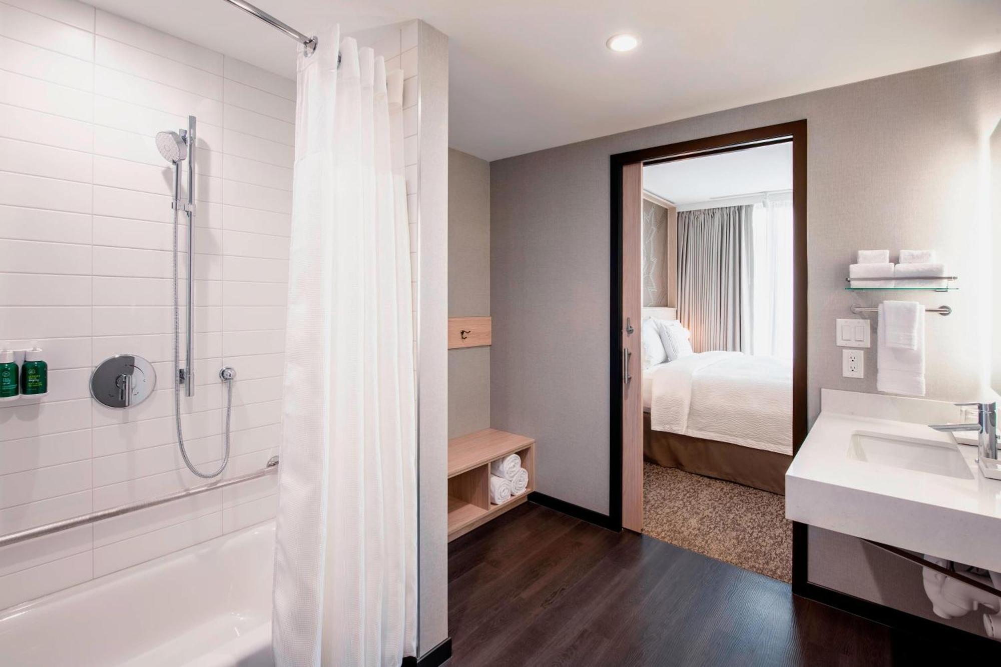 Residence Inn By Marriott Calgary Downtown/Beltline District Exterior foto